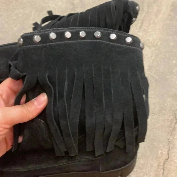 Lug  sole fringe suede geox boots - Picture 4 of 9